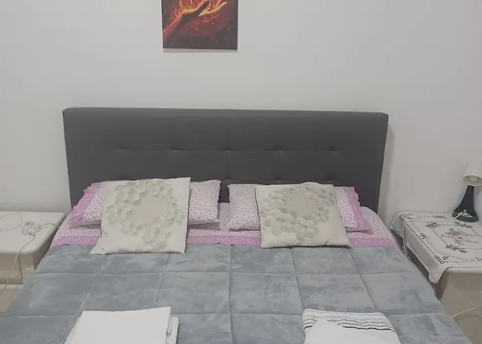 Tetyana Bed & Breakfast Neapel