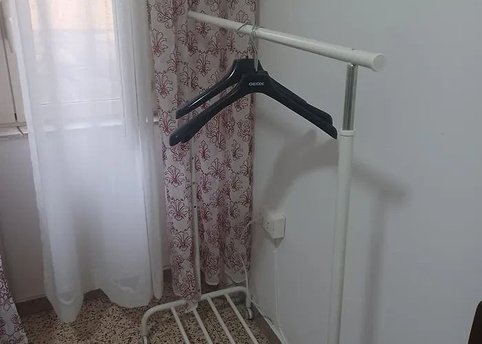 Tetyana Oda ve Kahvaltı *